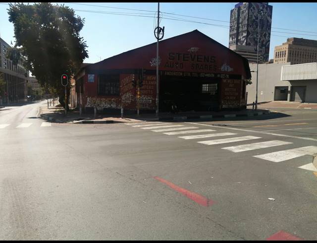 339M² WAREHOUSE FOR SALE IN FERREIRASDORP